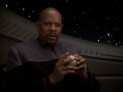 extant_StarTrek_DS9_6x19-InThePaleMoonlight_0586.jpg