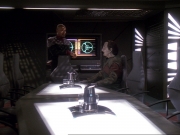 extant_StarTrek_DS9_6x19-InThePaleMoonlight_0594.jpg