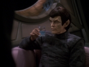 extant_StarTrek_DS9_6x19-InThePaleMoonlight_2880.jpg