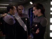 Filename=extant_StarTrek_DS9_6x19-InThePaleMoonlight_3316.jpg
Filesize=155KiB
Dimensions=1200x900
Date added=Jan 13, 2020 extant_StarTrek_DS9_6x19-InThePaleMoonlight_3316.jpg