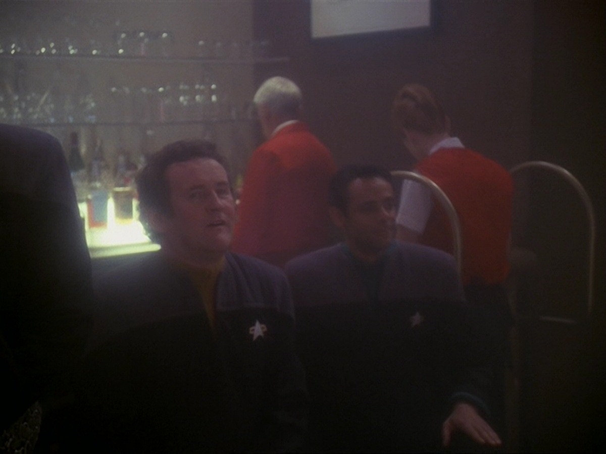 extant_StarTrek_DS9_6x20-HisWay_0046.jpg