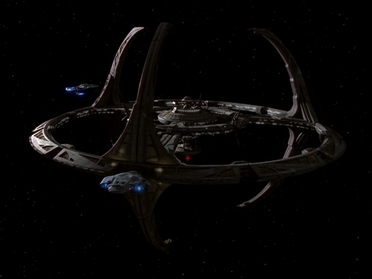 extant_StarTrek_DS9_6x21-TheReckoning_0002.jpg