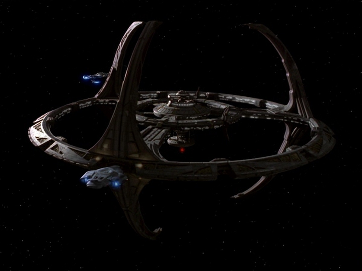 extant_StarTrek_DS9_6x21-TheReckoning_0006.jpg