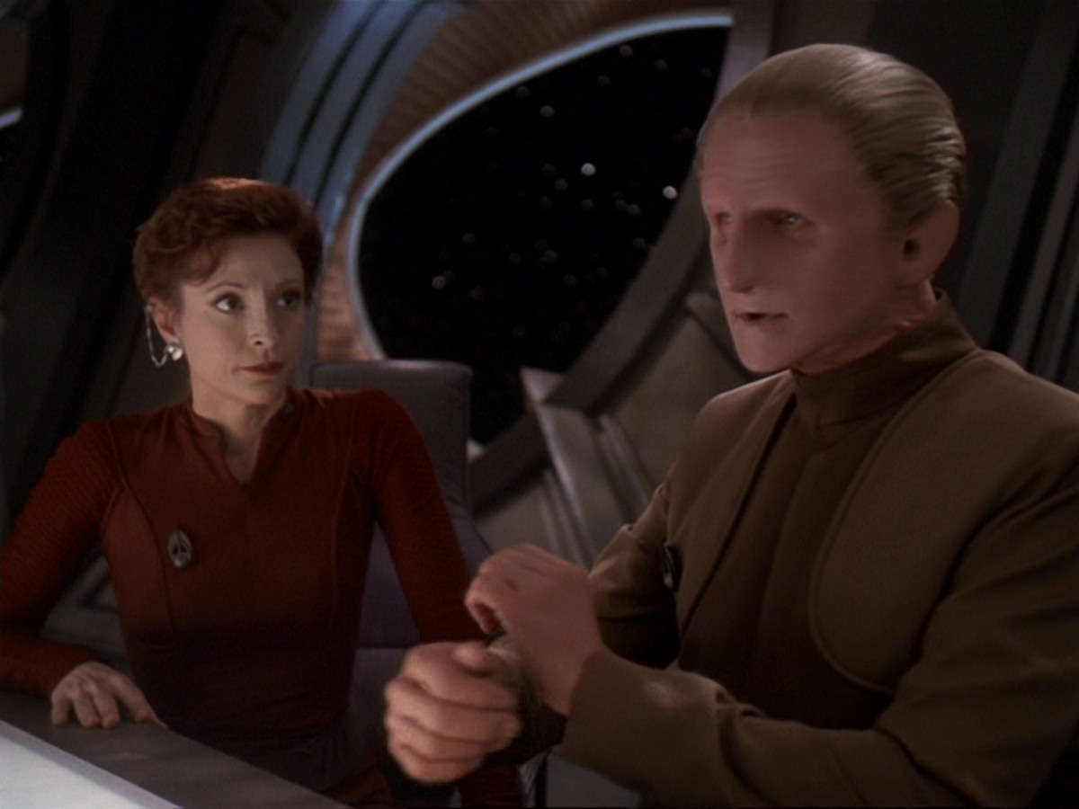 extant_StarTrek_DS9_6x21-TheReckoning_0064.jpg