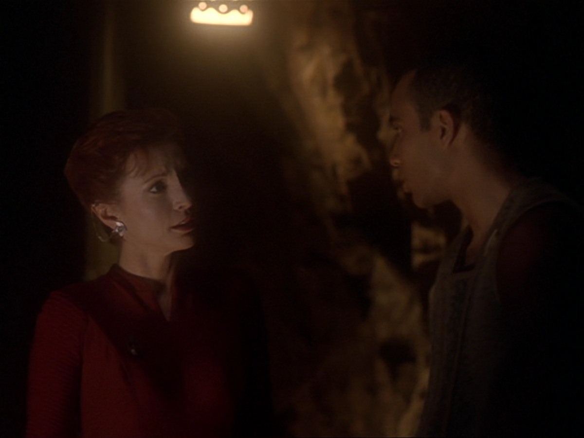 extant_StarTrek_DS9_6x21-TheReckoning_0213.jpg