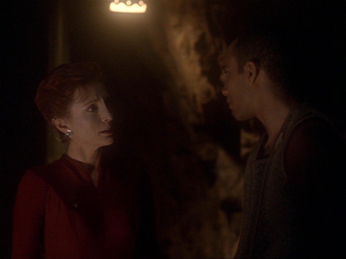 extant_StarTrek_DS9_6x21-TheReckoning_0214.jpg