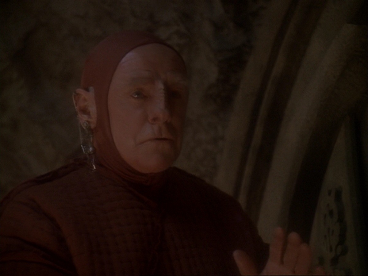 extant_StarTrek_DS9_6x21-TheReckoning_0355.jpg