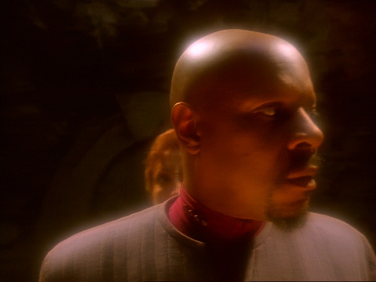 extant_StarTrek_DS9_6x21-TheReckoning_0426.jpg