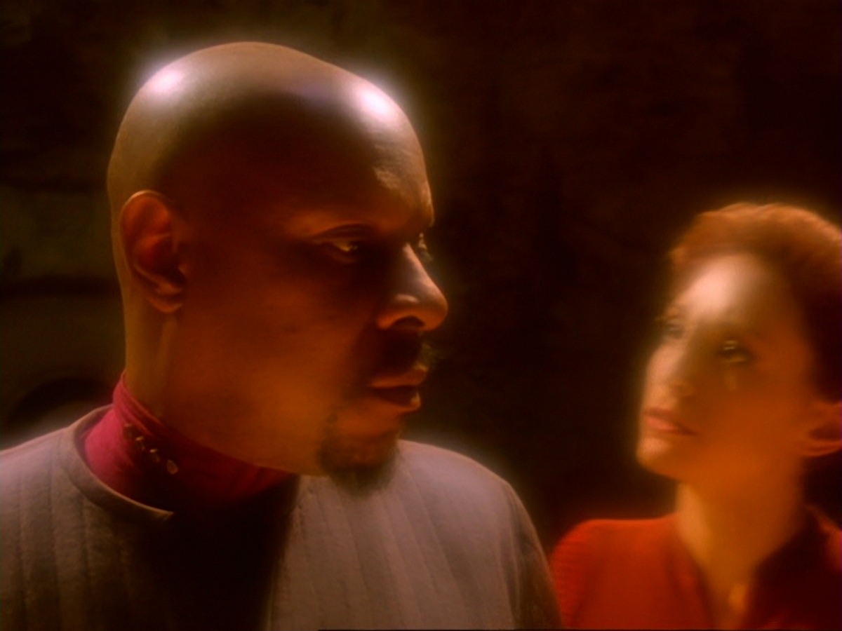 extant_StarTrek_DS9_6x21-TheReckoning_0440.jpg