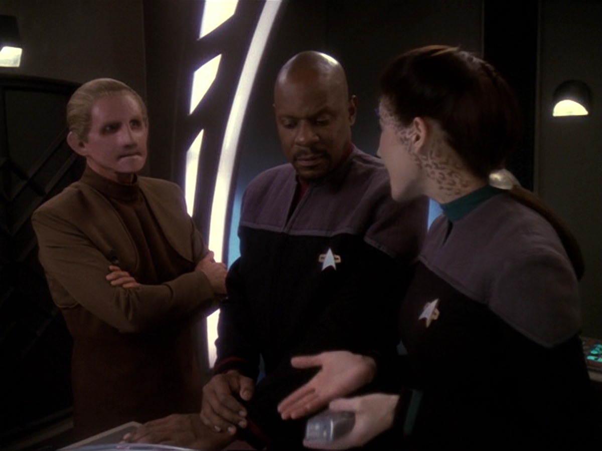 extant_StarTrek_DS9_6x21-TheReckoning_2254.jpg