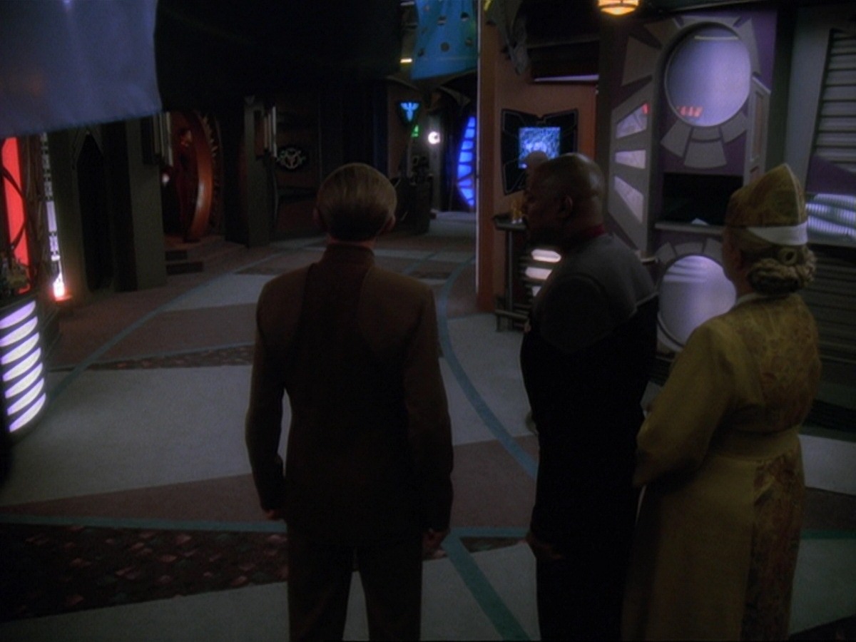 extant_StarTrek_DS9_6x21-TheReckoning_2484.jpg