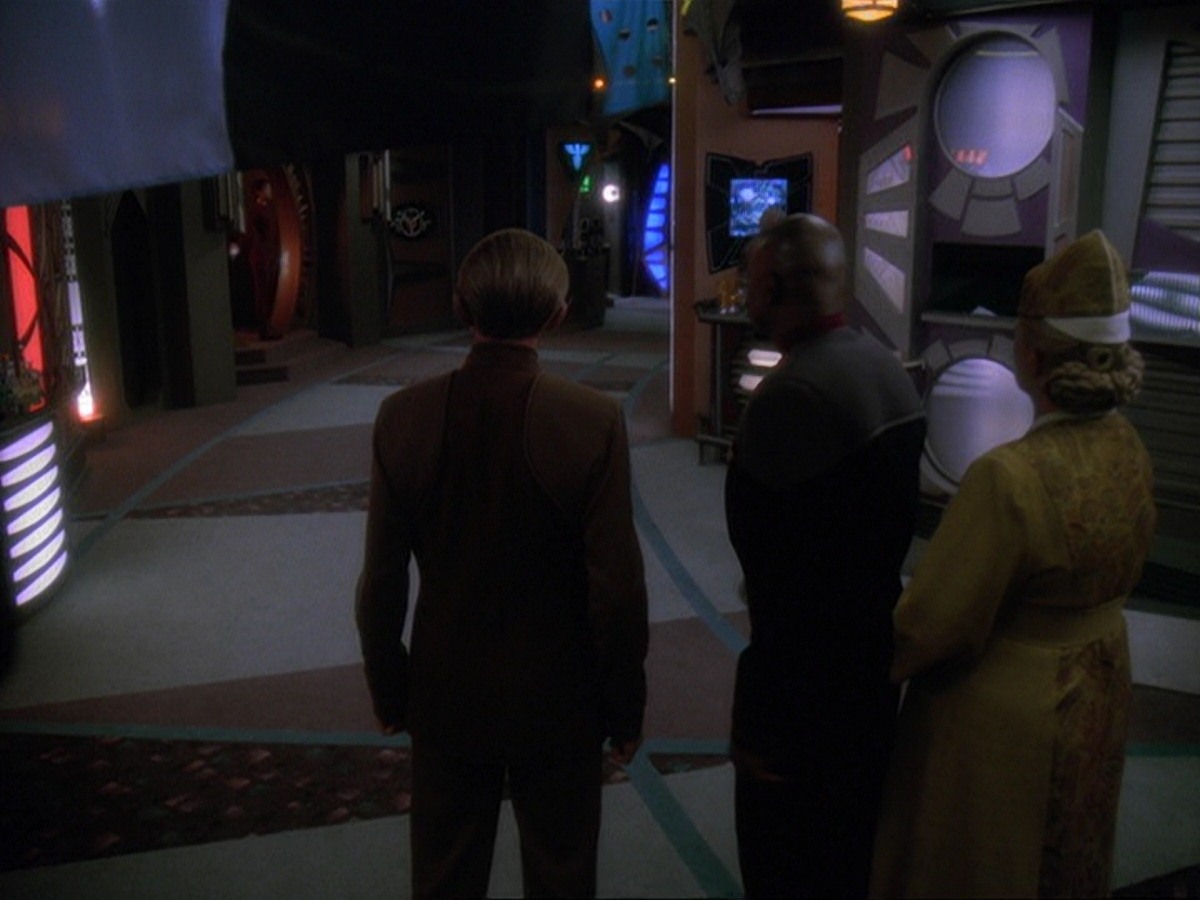 extant_StarTrek_DS9_6x21-TheReckoning_2485.jpg