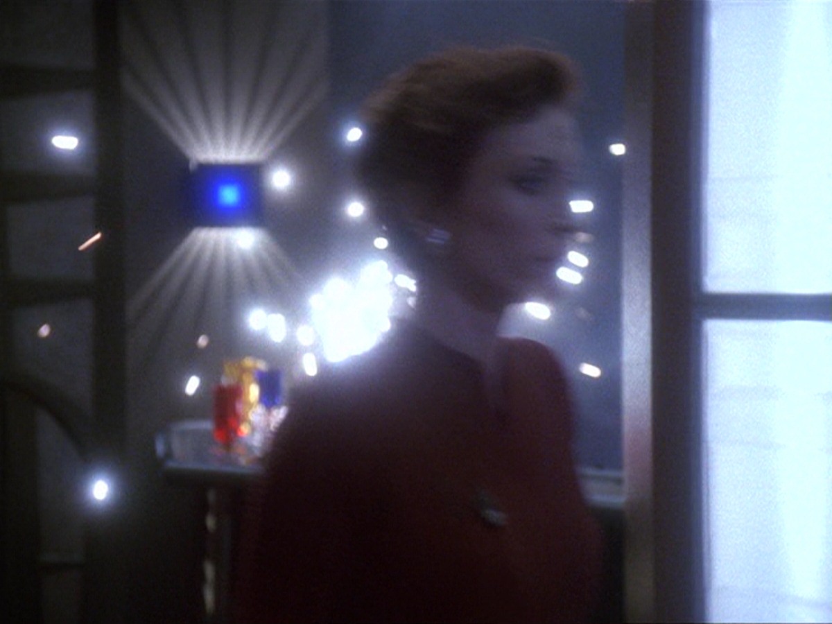 extant_StarTrek_DS9_6x21-TheReckoning_2510.jpg