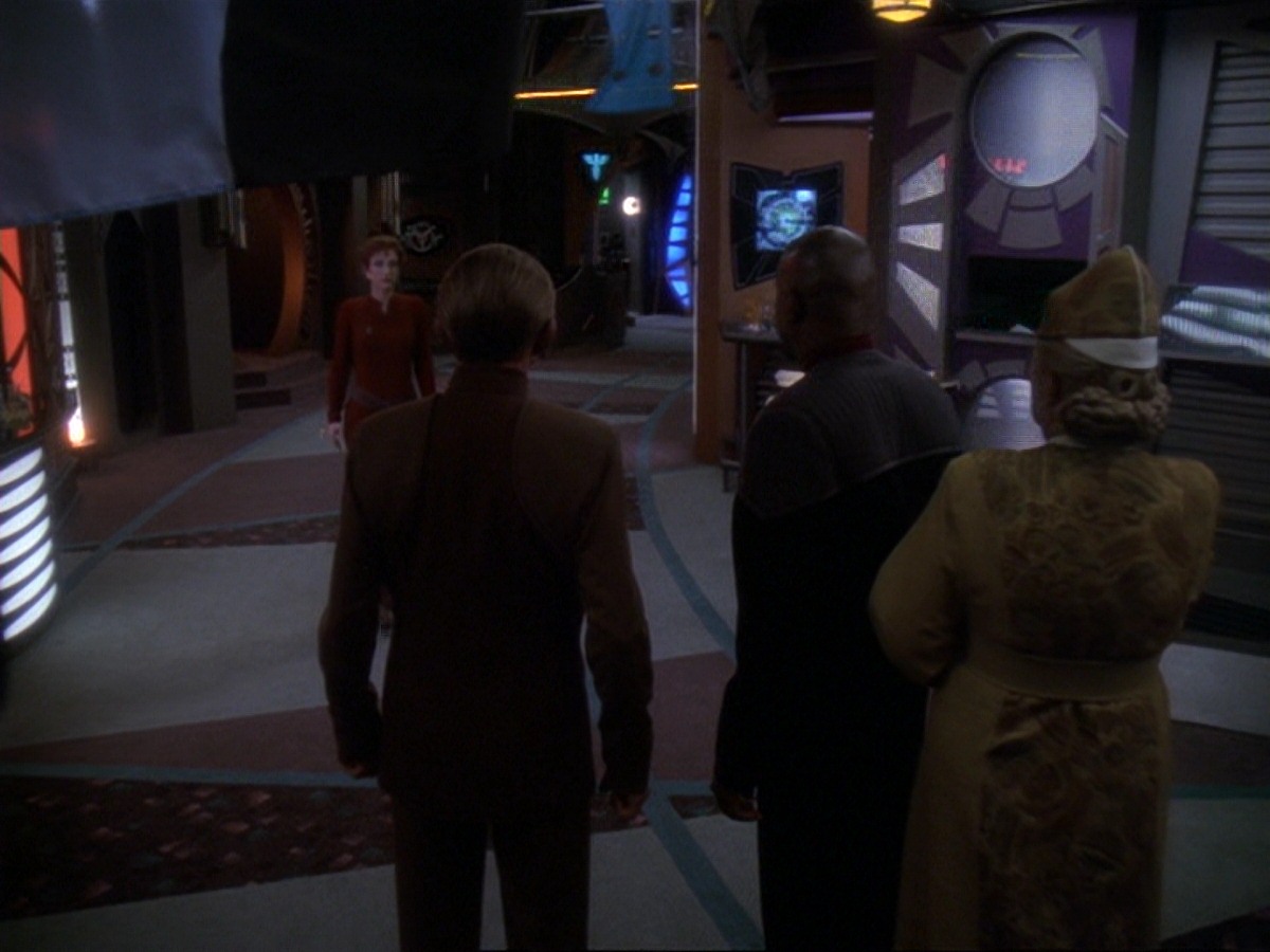 extant_StarTrek_DS9_6x21-TheReckoning_2514.jpg