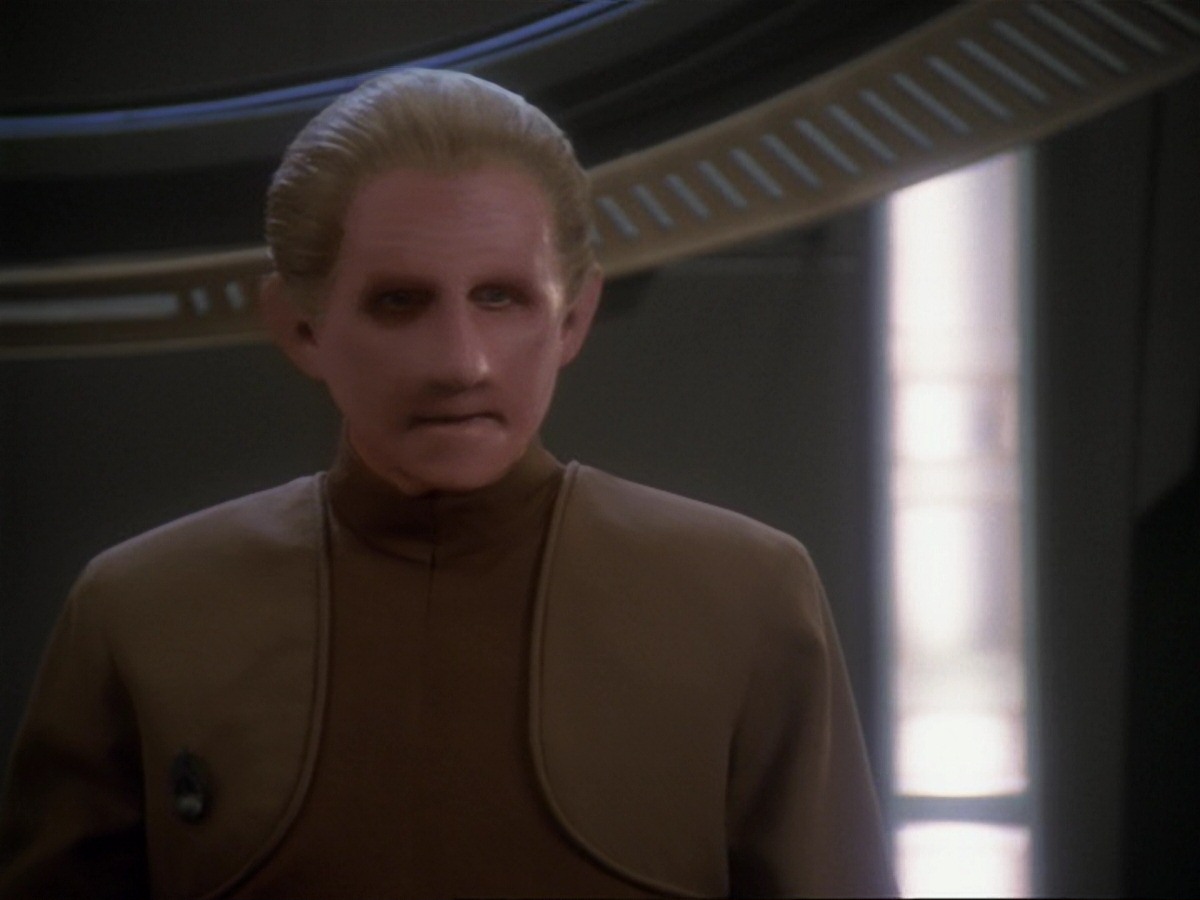 extant_StarTrek_DS9_6x21-TheReckoning_2806.jpg