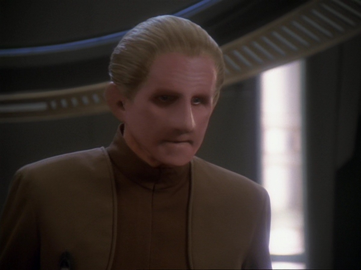 extant_StarTrek_DS9_6x21-TheReckoning_2809.jpg