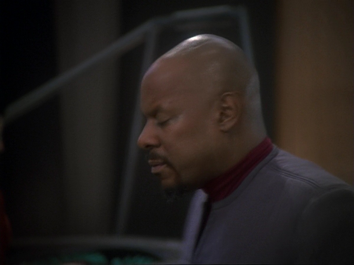 extant_StarTrek_DS9_6x21-TheReckoning_2828.jpg