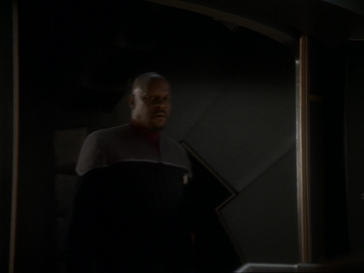 extant_StarTrek_DS9_6x21-TheReckoning_2891.jpg