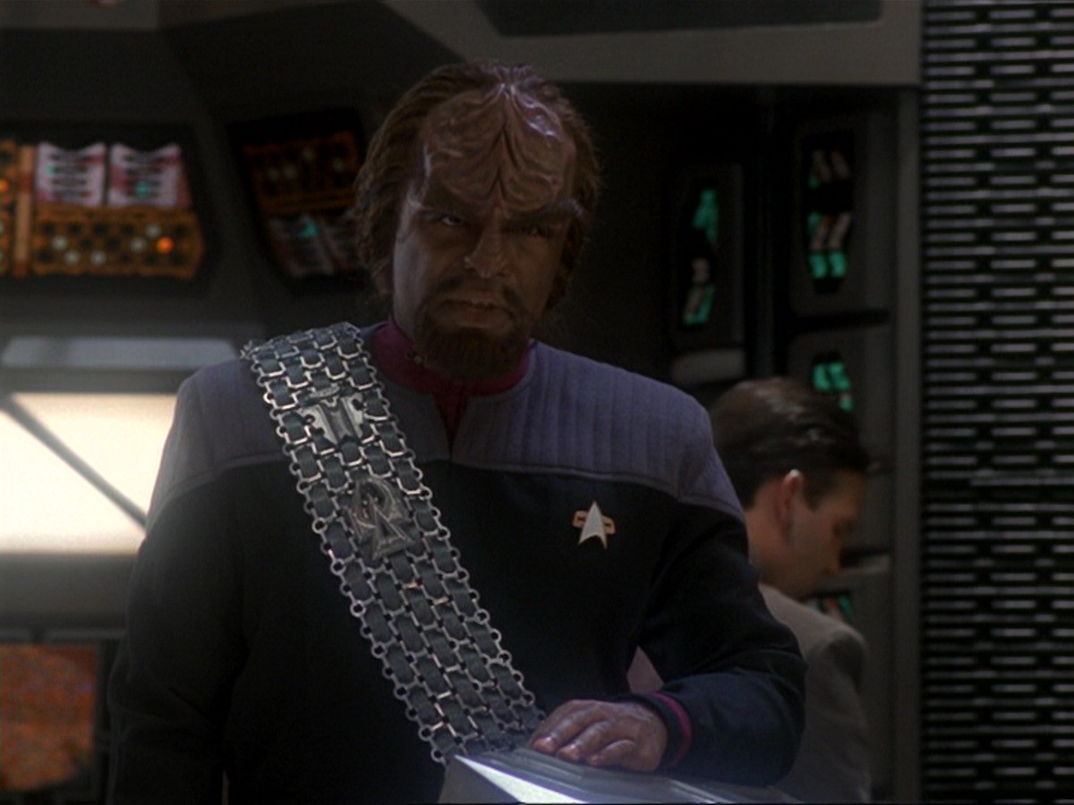 extant_StarTrek_DS9_6x21-TheReckoning_2908.jpg