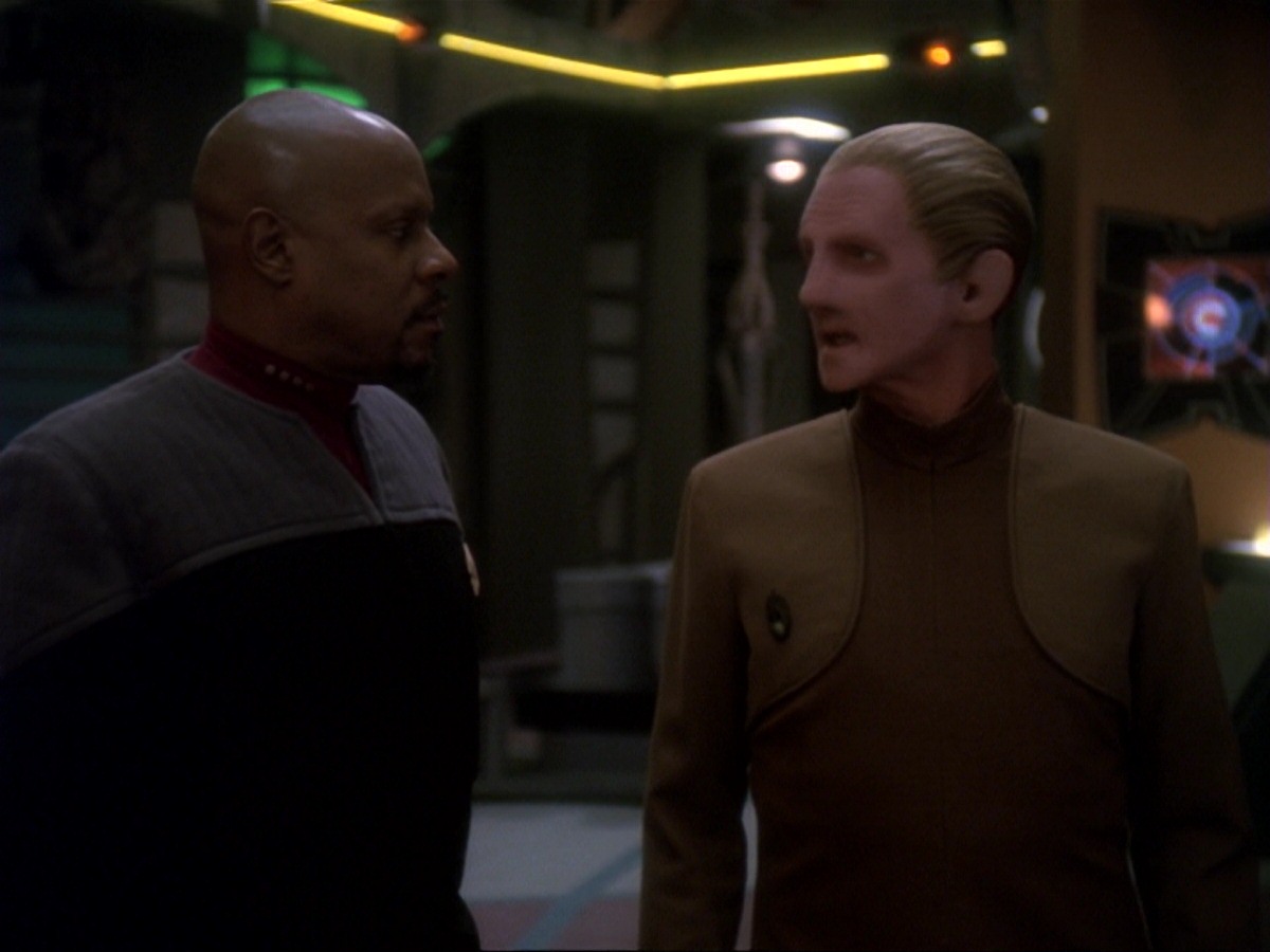 extant_StarTrek_DS9_6x21-TheReckoning_2951.jpg