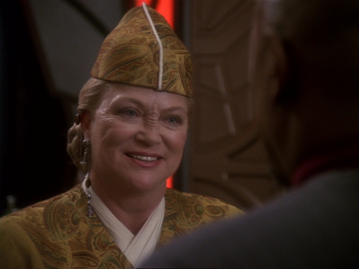 extant_StarTrek_DS9_6x21-TheReckoning_3057.jpg