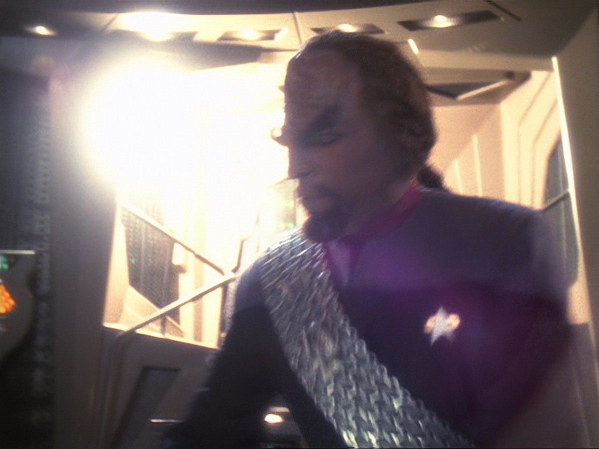 extant_StarTrek_DS9_6x21-TheReckoning_3277.jpg