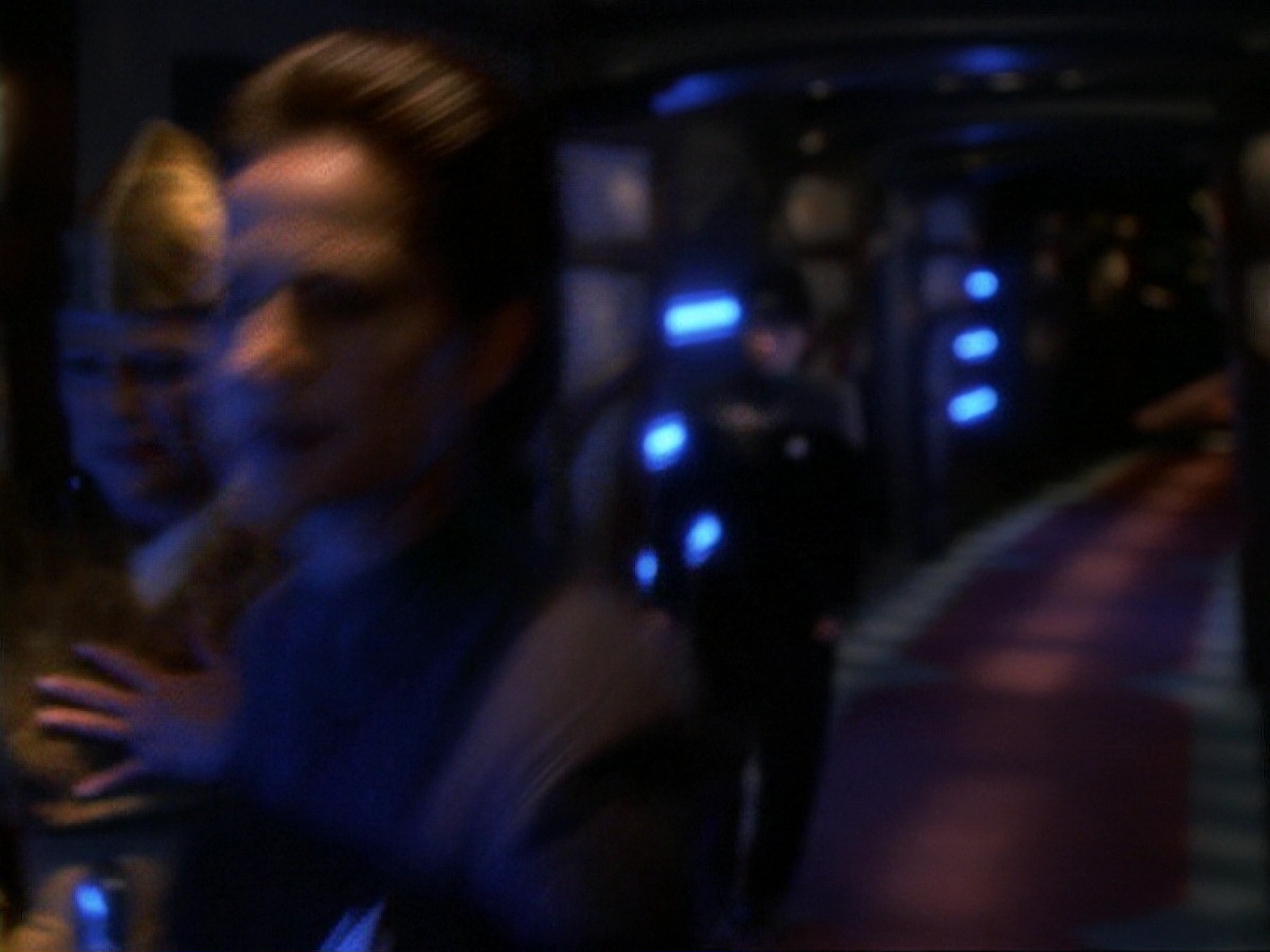 extant_StarTrek_DS9_6x21-TheReckoning_3287.jpg