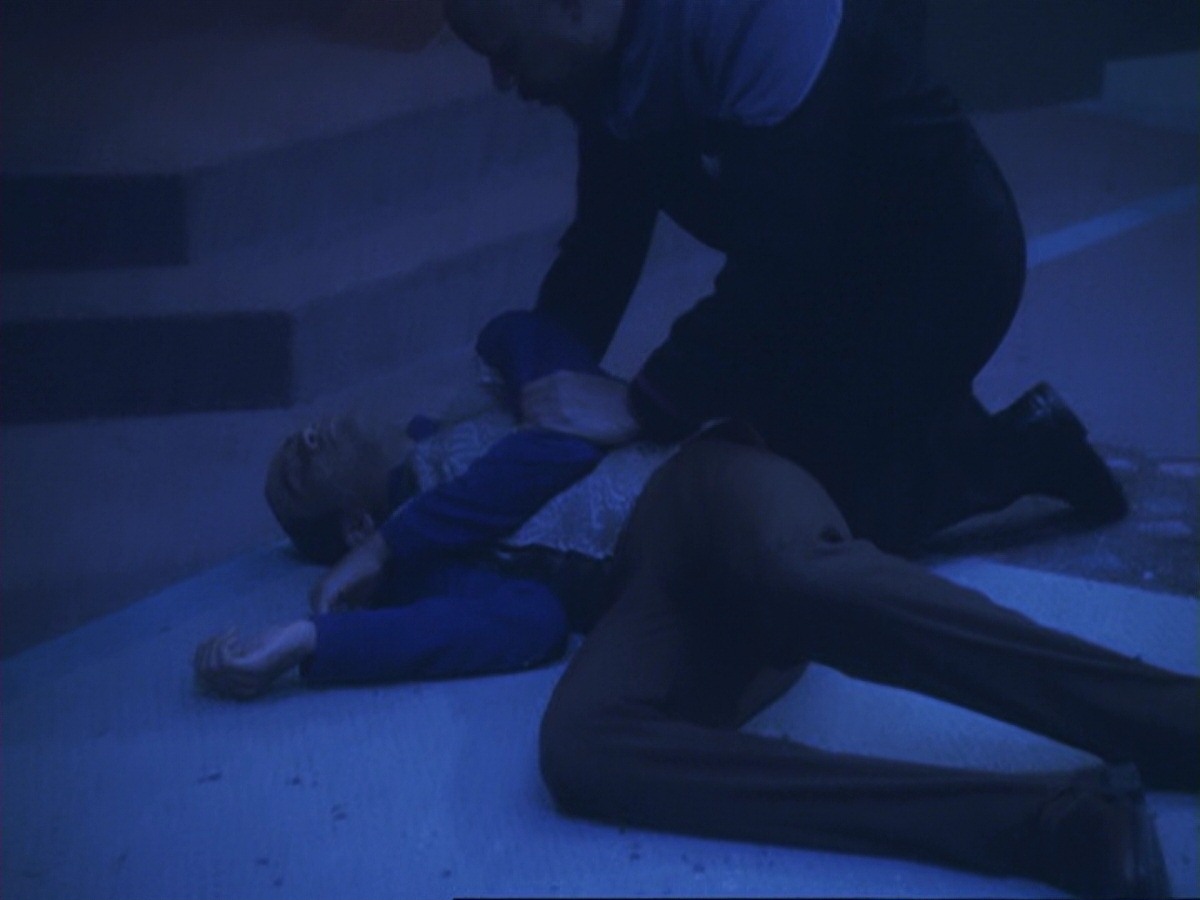extant_StarTrek_DS9_6x21-TheReckoning_3385.jpg