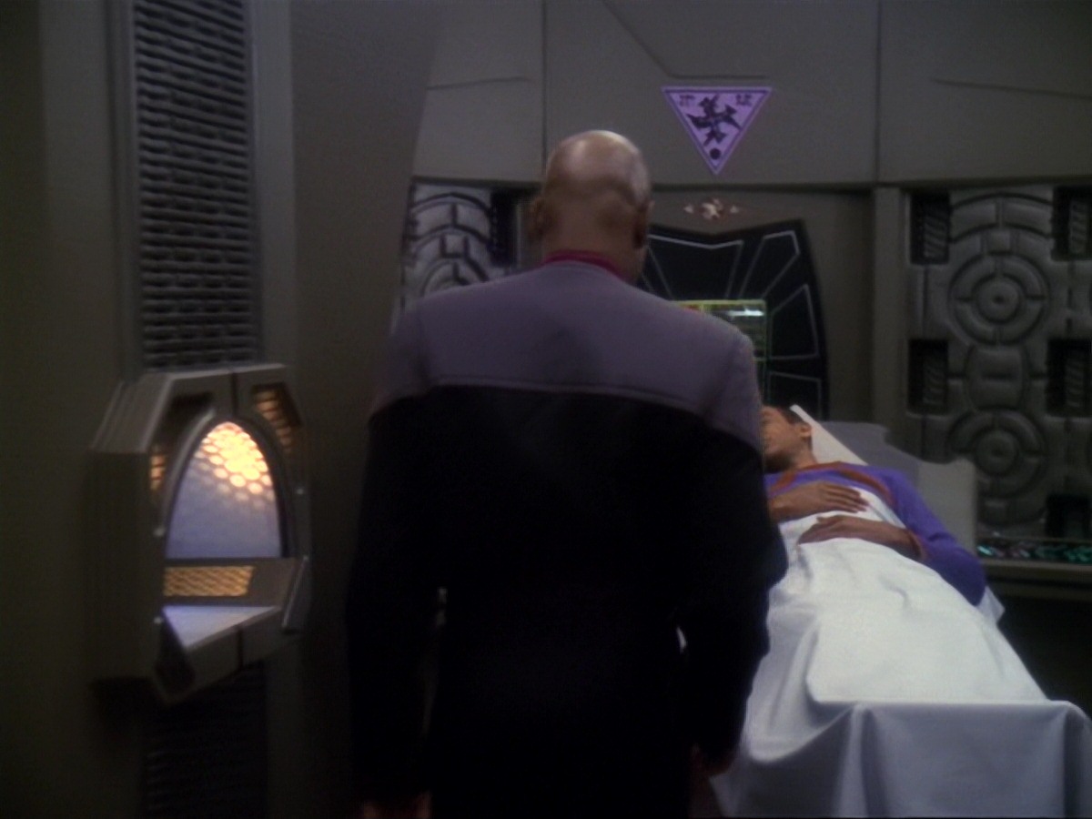 extant_StarTrek_DS9_6x21-TheReckoning_3442.jpg