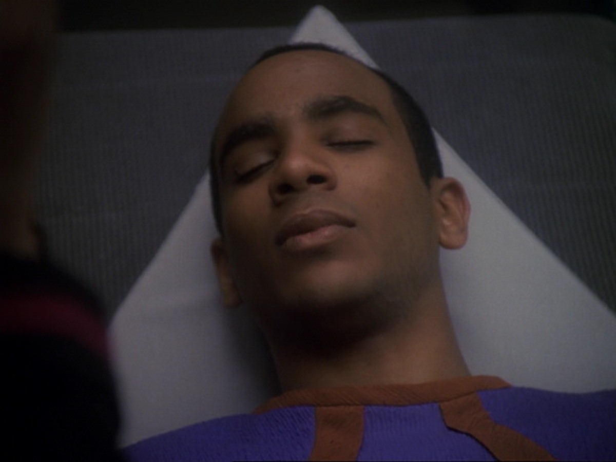 extant_StarTrek_DS9_6x21-TheReckoning_3524.jpg