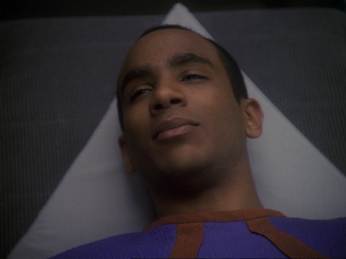 extant_StarTrek_DS9_6x21-TheReckoning_3529.jpg