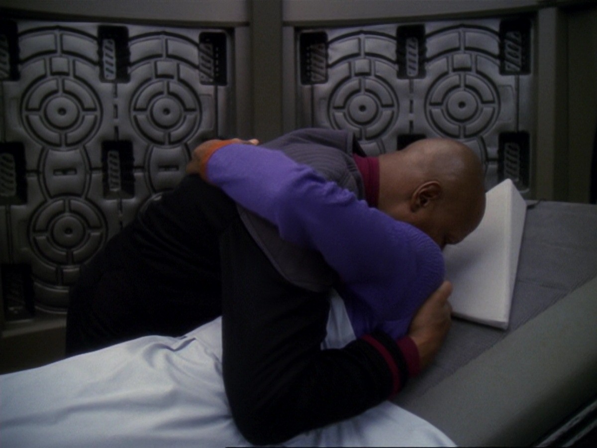 extant_StarTrek_DS9_6x21-TheReckoning_3547.jpg