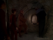 Filename=extant_StarTrek_DS9_6x21-TheReckoning_0326.jpg
Filesize=127KiB
Dimensions=1200x900
Date added=Jan 13, 2020 extant_StarTrek_DS9_6x21-TheReckoning_0326.jpg