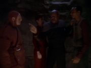 Filename=extant_StarTrek_DS9_6x21-TheReckoning_0695.jpg
Filesize=121KiB
Dimensions=1200x900
Date added=Jan 13, 2020 extant_StarTrek_DS9_6x21-TheReckoning_0695.jpg