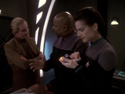 extant_StarTrek_DS9_6x21-TheReckoning_2239.jpg