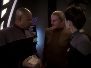 extant_StarTrek_DS9_6x21-TheReckoning_2300.jpg