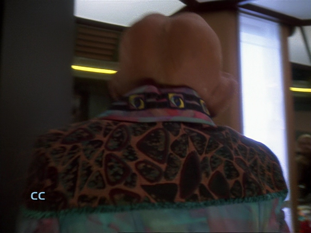 extant_StarTrek_DS9_6x22-Valiant_0004.jpg