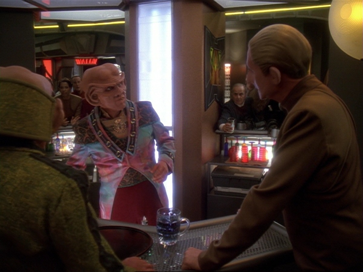 extant_StarTrek_DS9_6x22-Valiant_0046.jpg