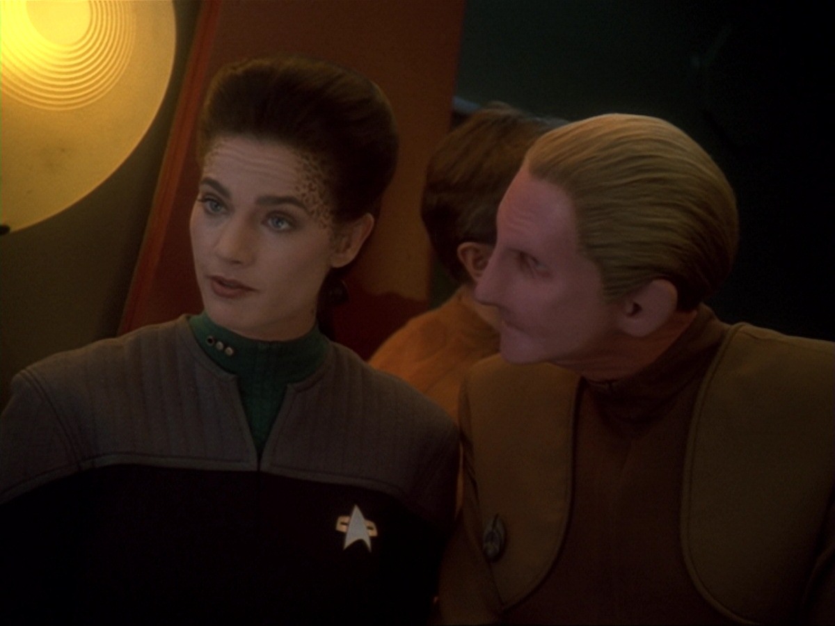 extant_StarTrek_DS9_6x22-Valiant_0101.jpg