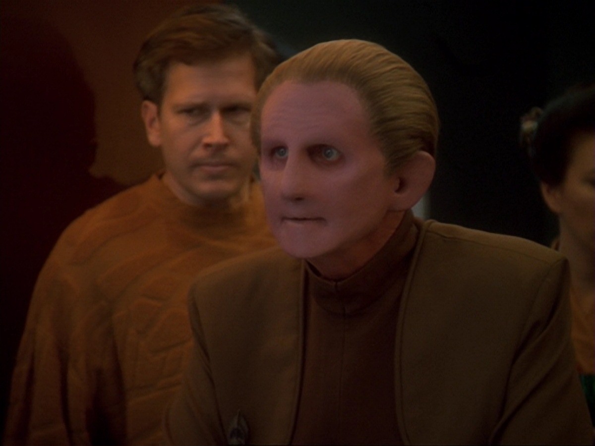 extant_StarTrek_DS9_6x22-Valiant_0143.jpg