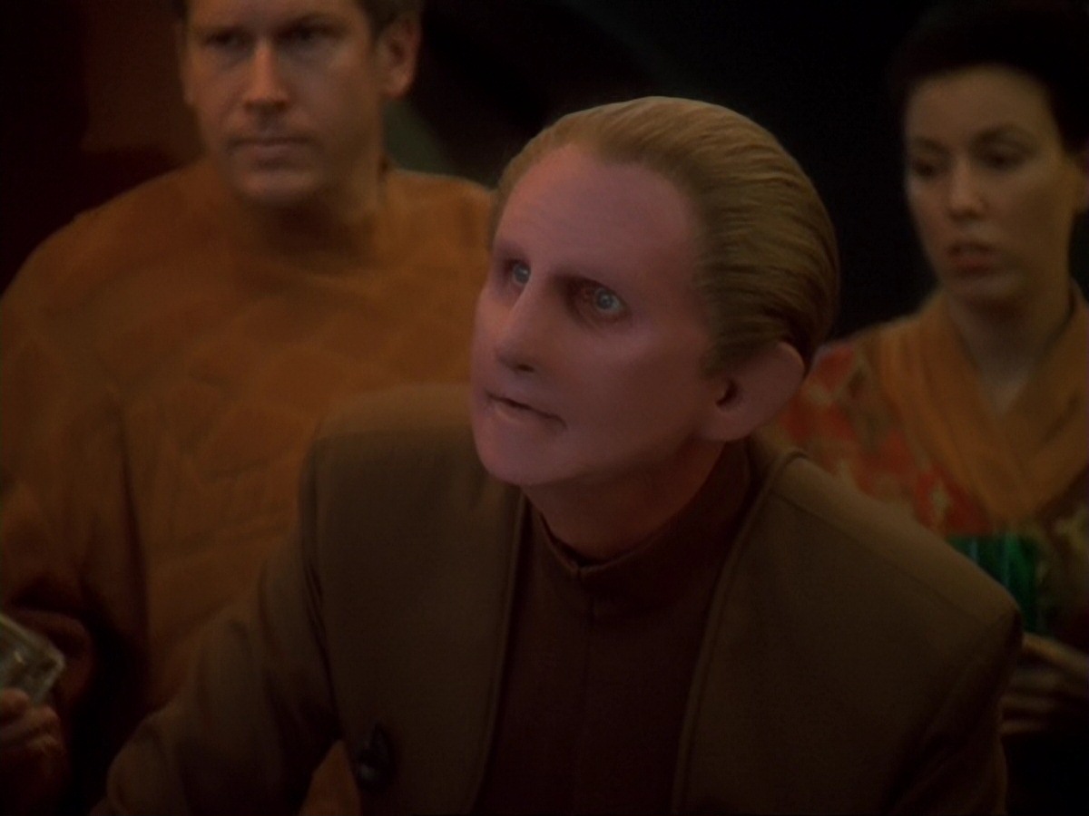 extant_StarTrek_DS9_6x22-Valiant_0166.jpg