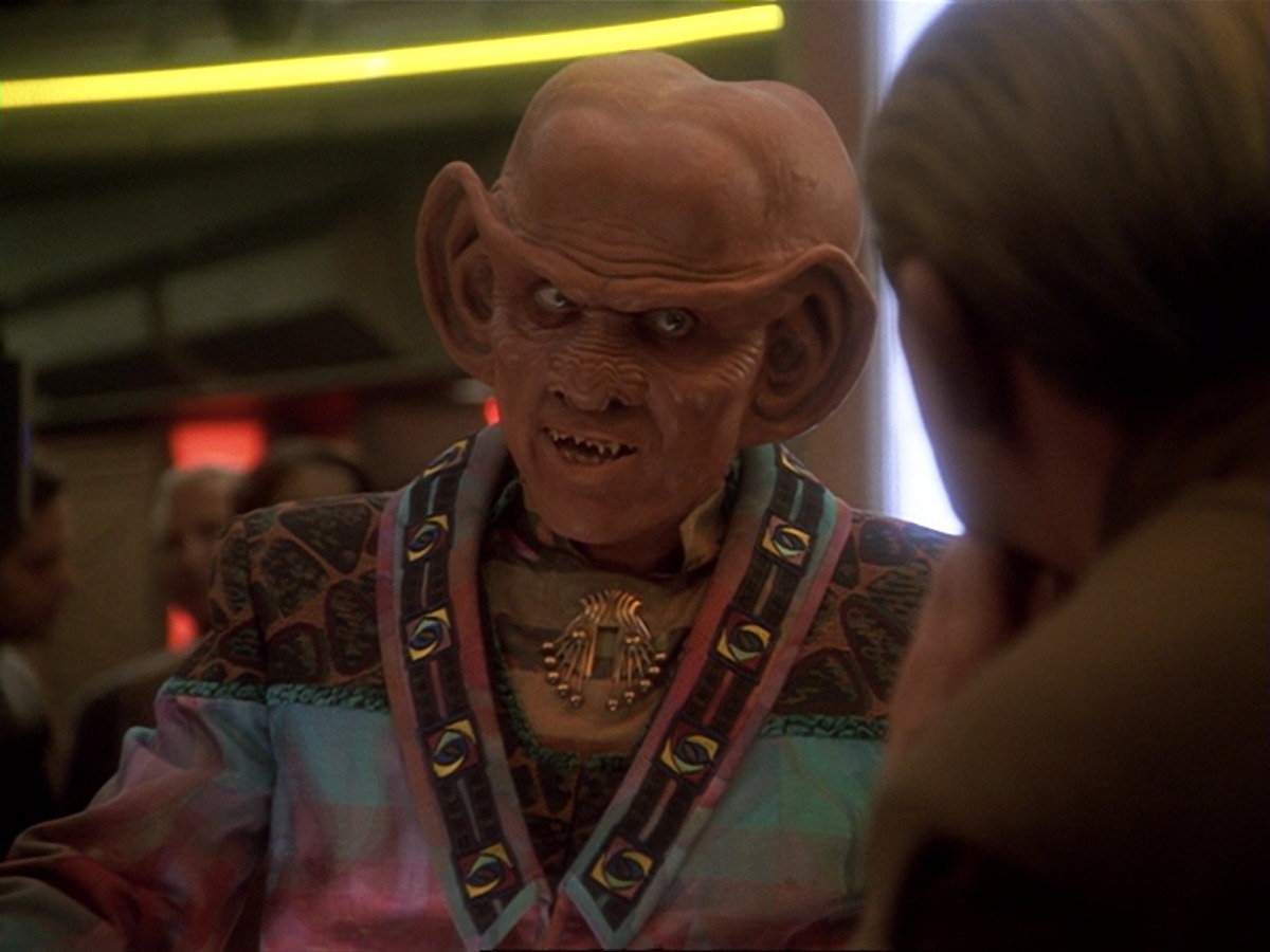 extant_StarTrek_DS9_6x22-Valiant_0188.jpg
