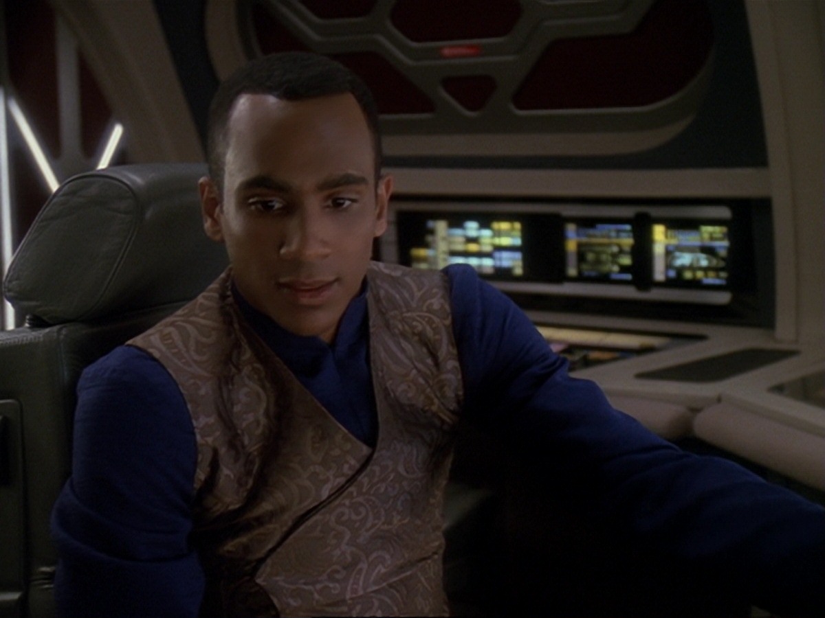 extant_StarTrek_DS9_6x22-Valiant_0293.jpg
