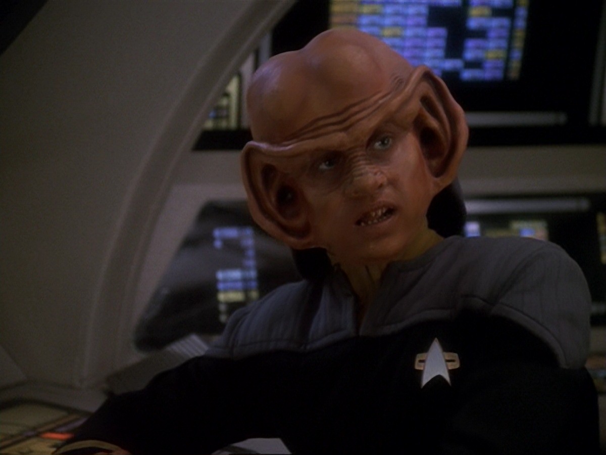 extant_StarTrek_DS9_6x22-Valiant_0359.jpg