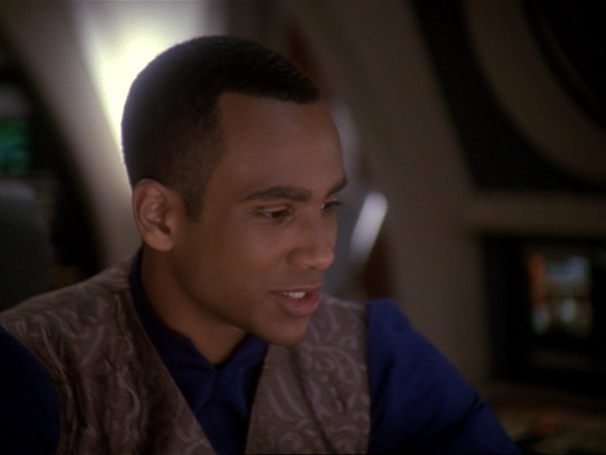 extant_StarTrek_DS9_6x22-Valiant_0447.jpg