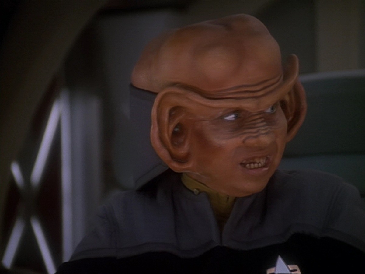 extant_StarTrek_DS9_6x22-Valiant_0460.jpg
