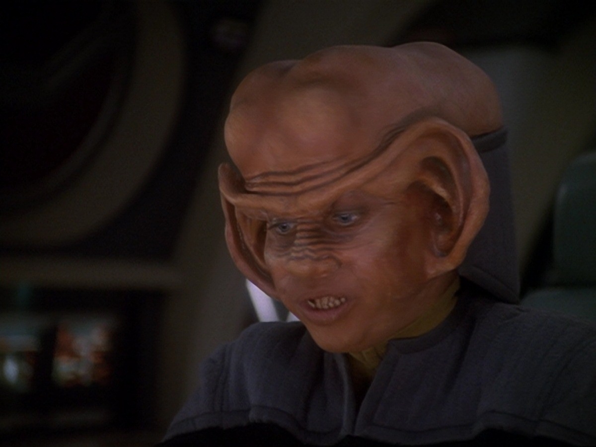 extant_StarTrek_DS9_6x22-Valiant_0646.jpg