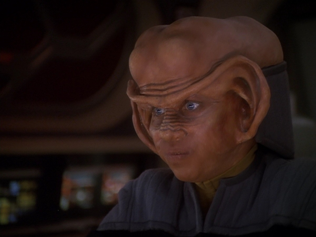 extant_StarTrek_DS9_6x22-Valiant_0687.jpg