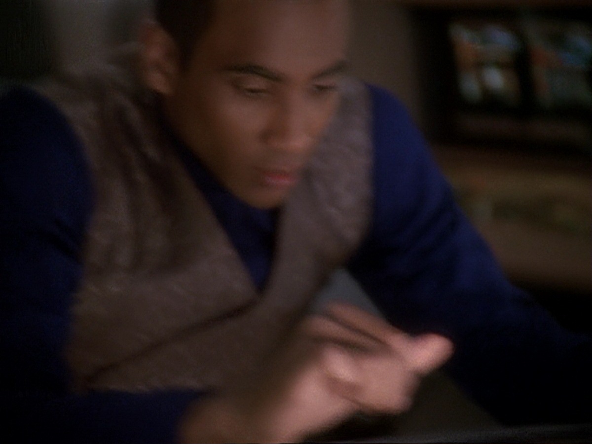 extant_StarTrek_DS9_6x22-Valiant_0694.jpg