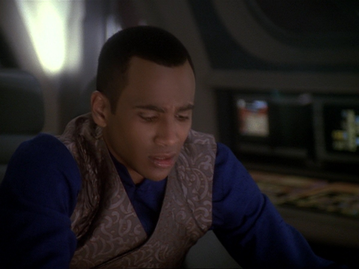 extant_StarTrek_DS9_6x22-Valiant_0769.jpg